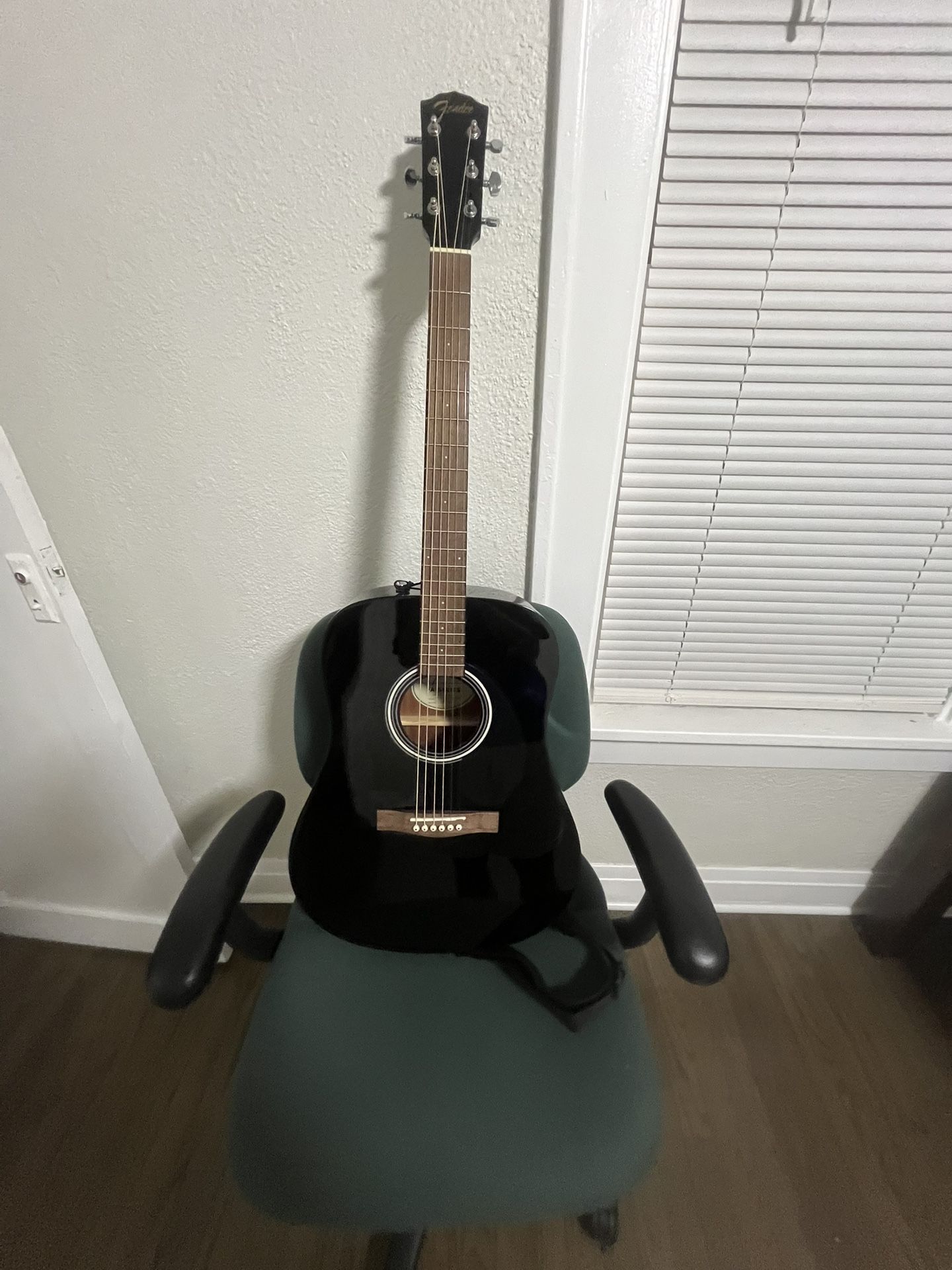 Fender Acoustic Guitar