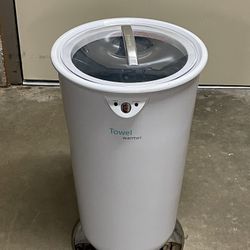 IMPERFECT BROOKSTONE Large TOWEL WARMER (imperfect, but still works!! Pls read details herein!!) - posted price is firm.