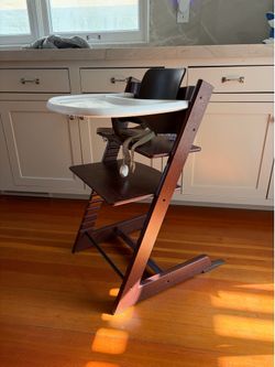 Stokke Tripp Trapp highchair- Walnut