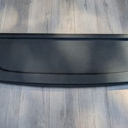 Audi s7 2017 trunk shelf