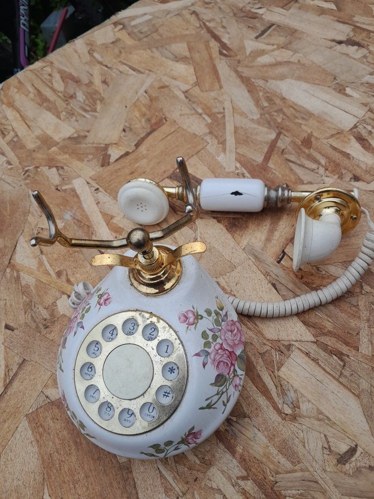 Telephone
