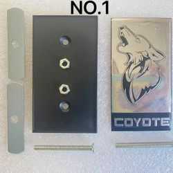 Ford Mustang Coyote Emblem chrom/schwarz Neu