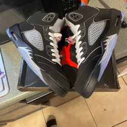 AIR JORDAN RETRO 5 "METALLIC BLACK" SIZE 10 R3PS