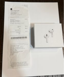 Band new Apple AirPods 3 e