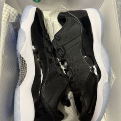 Jordan 11 Low “Space Jams” Sz11