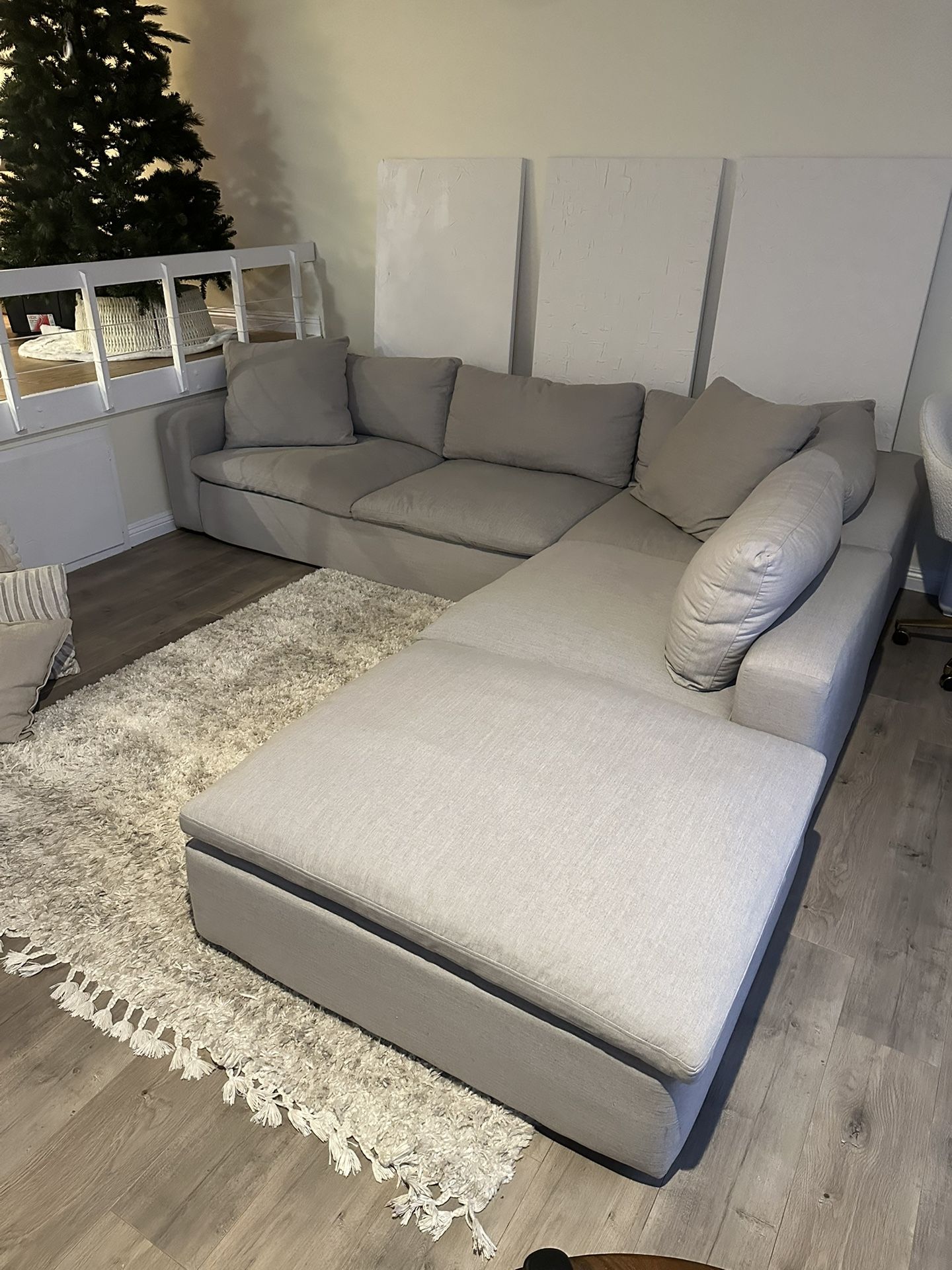 Utopia Sectional Left Hand |______