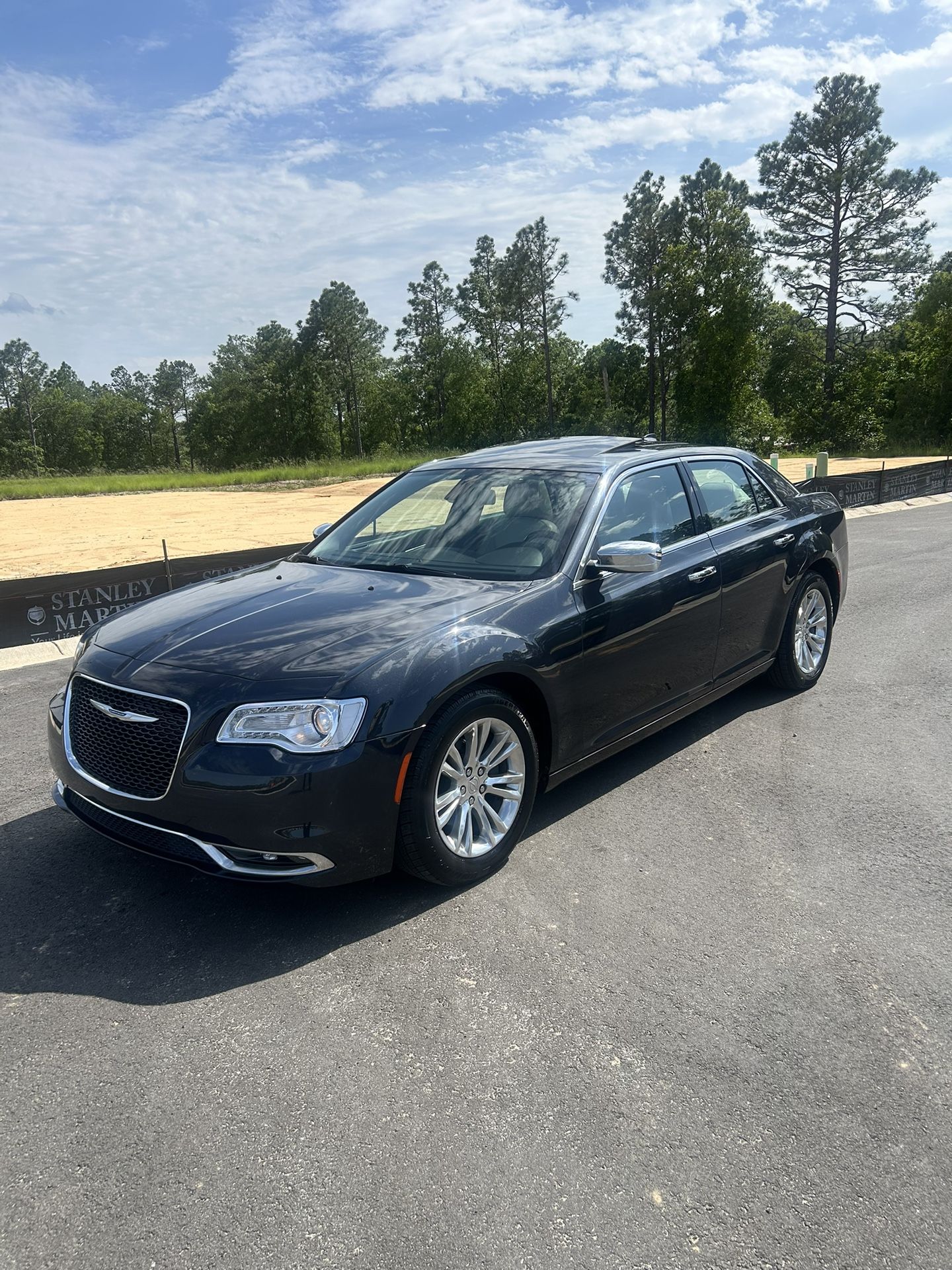 2016 Chrysler 300