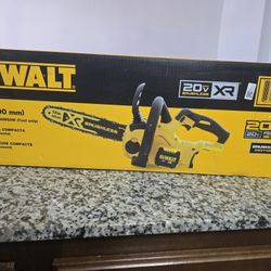 20V MAX 12in. Brushless Cordless Battery Powered Chainsaw (Tool Only)