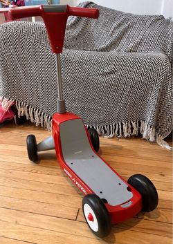Radio Flyer Scooter