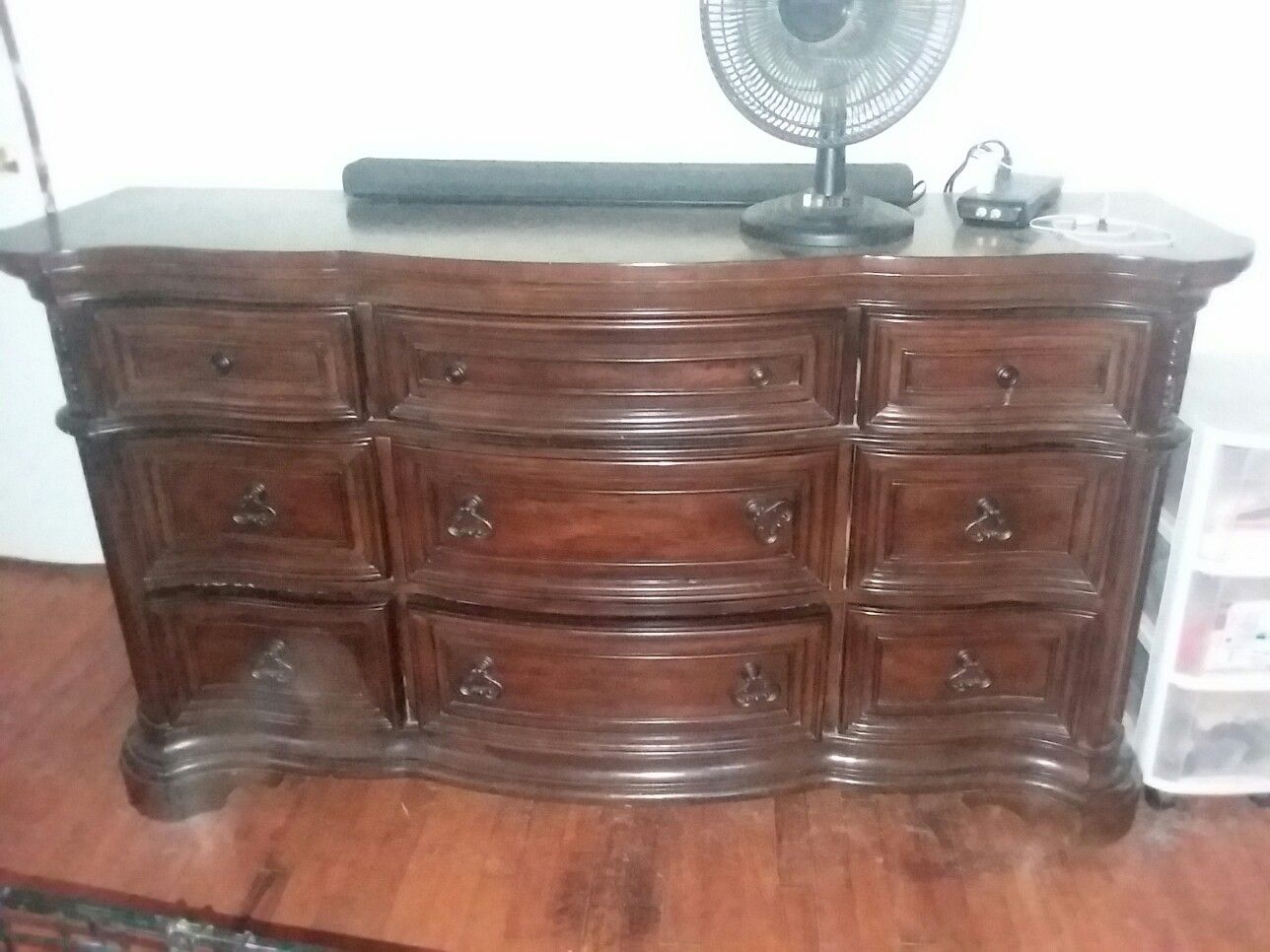 Nice cherry wood dresser 9 draws