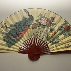 Large Chinese red Fan 
