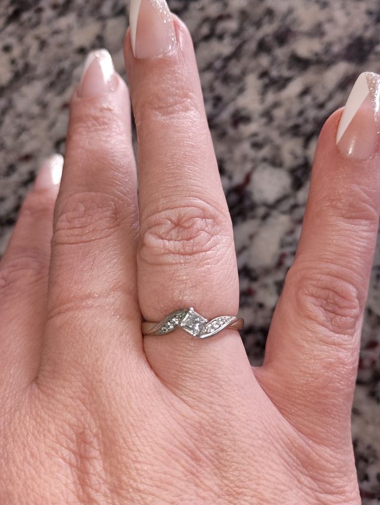 Real White Gold Diamond Ring, Paid $200