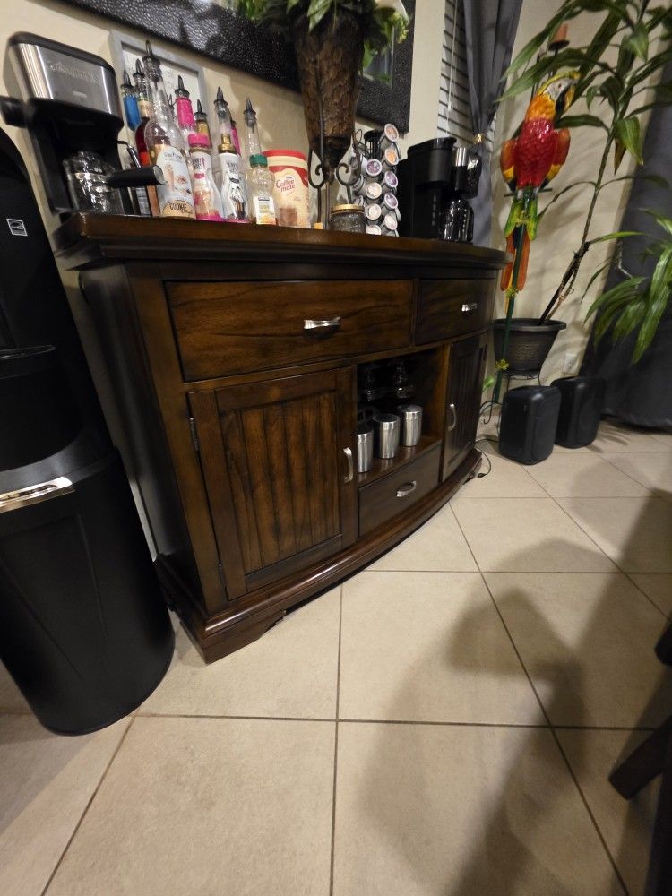 Wood Mahogany Bar / Coffee Bar