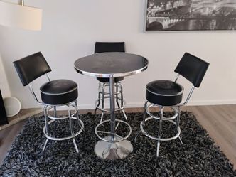 Bar table with 4 bar stools