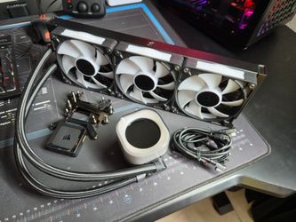 CORSAIR - iCUE LINK TITAN 360 RX LCD Liquid CPU Cooler AIO