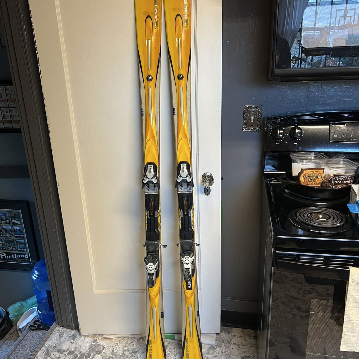 k2 axis xt skis K2 Axis XT All Terrain 182cm Downhill Skis for Sale in Portland, OR
