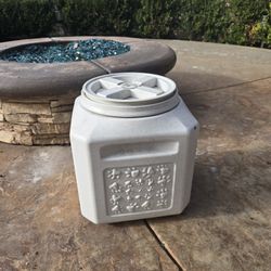 Pet Food Container