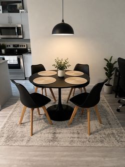 Modern Table and Chairs
