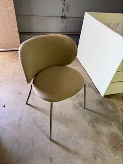 Pre-built Beige IKEA KRYLBO Chair