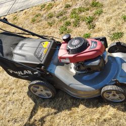 Lawn Mower 