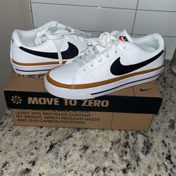 Nike Women Court Legacy