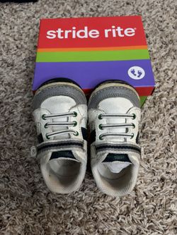 Stride Rite: Kids Shoes Size 5M