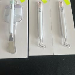 Cricut Different Tools 