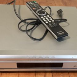 Hi-fi 5 Disc CD/DVD Player