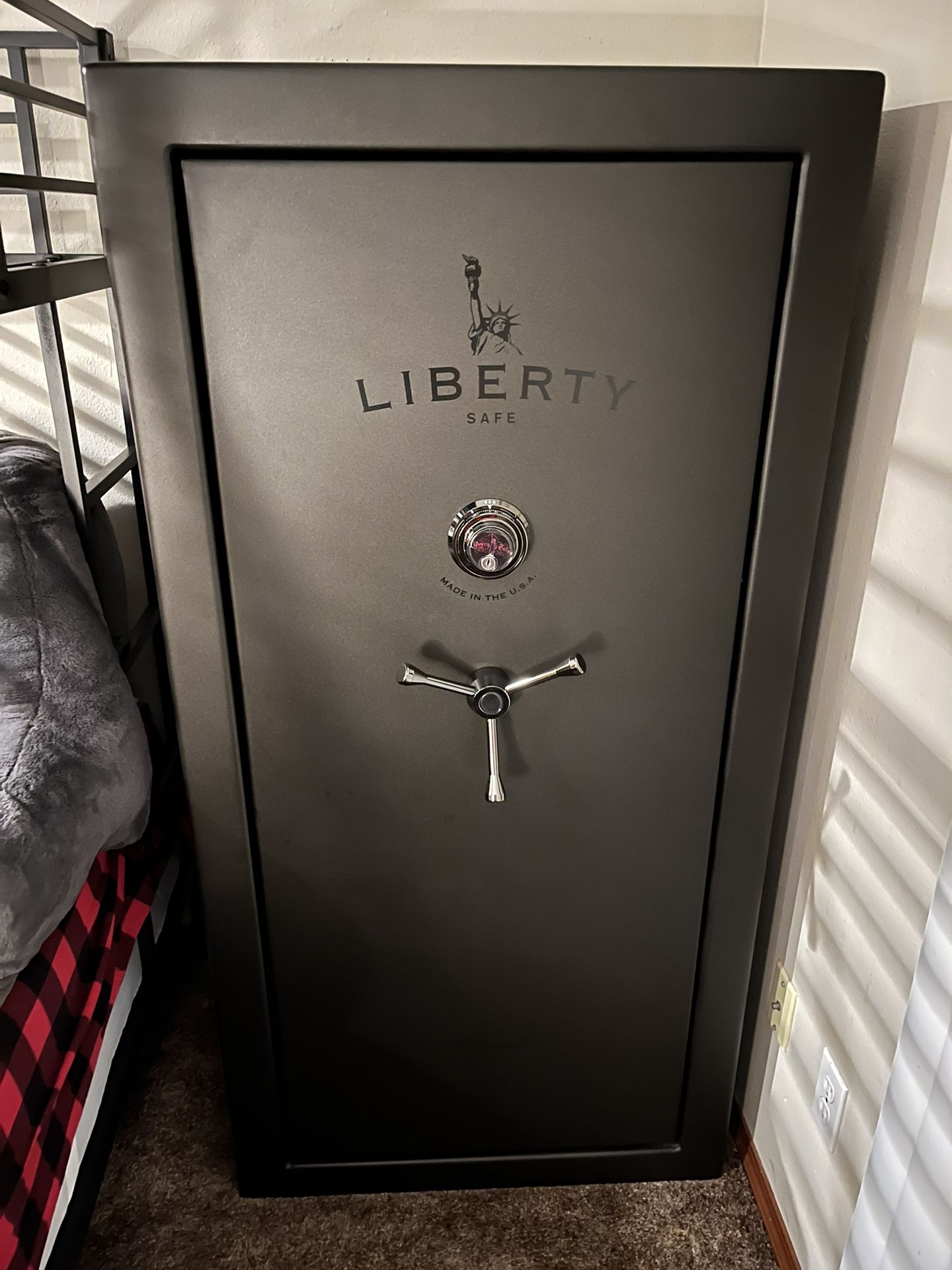 Gun Safe 