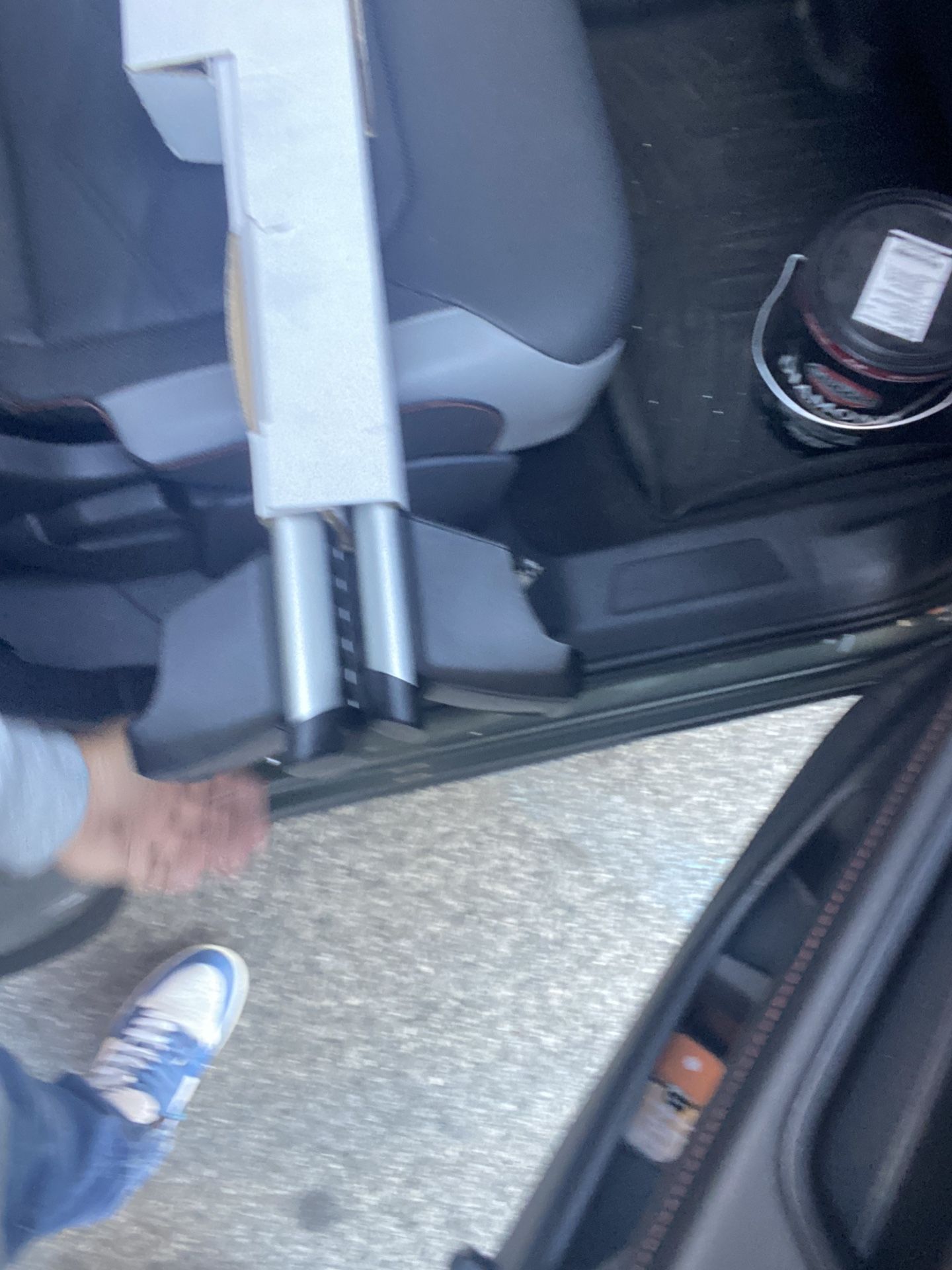 Brand New Audi Q5 roof rack