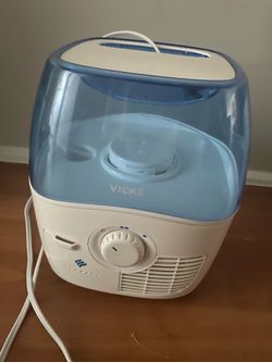Vicks Cool Mist Humidifier