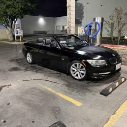 BMW 328i Cupé Convertible  Hard top, Black on Black Leather
