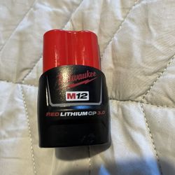 Milwakee 12 Volt Battery 3.0