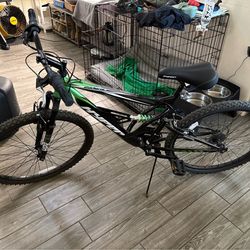 Hyper Shocker 26 bike