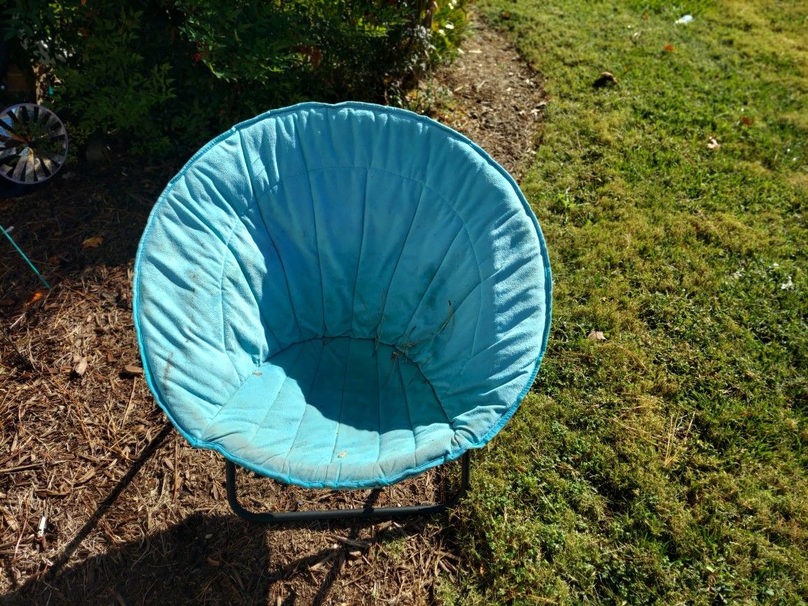 Saucer Chair