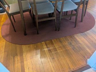 Rust colored area rug 8x5 feet