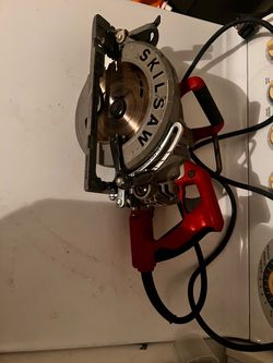 Skillsaw 15-amp 7-14” Worm Drive Circular saw.
