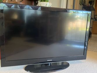 Samsung 52 inch TV