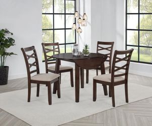 Sale Sale!! Brand new 5 - Pieces Dining Set - Pay on Delivery 