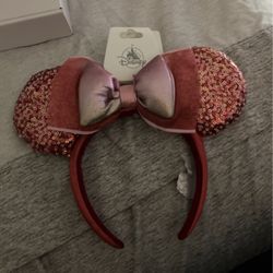 Mickey Mouse, Minnie mouse ears