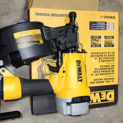 DEWALT Coil Siding and Fencing Nailer