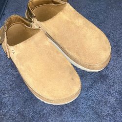 UGG Slides