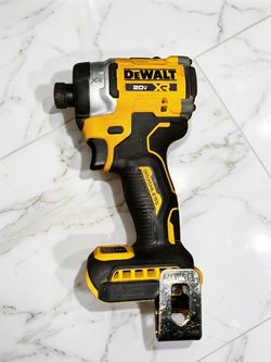 En venta DeWalt 20V XR Brushless Impact Driver