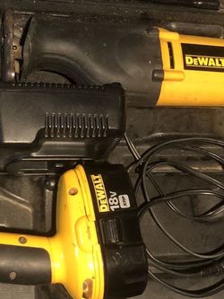 Dewalt 18v Drill/hammer Drill, Saw, 90 Drill, & 7.4 Cordless Screwdriver