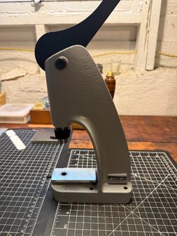 Tandy Pro Press plus extras Leathercraft