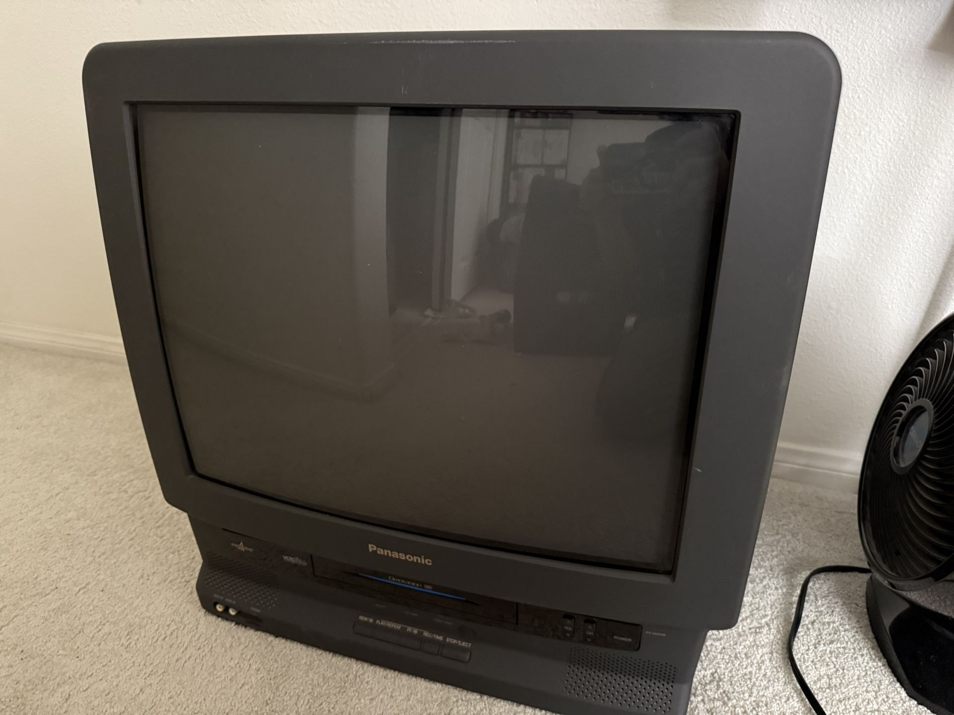 Panasonic 20 inch CRT TV/VCR Combo