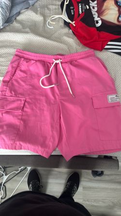 Pink shorts/ L