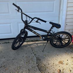 Black Bmx Mongoose Bike