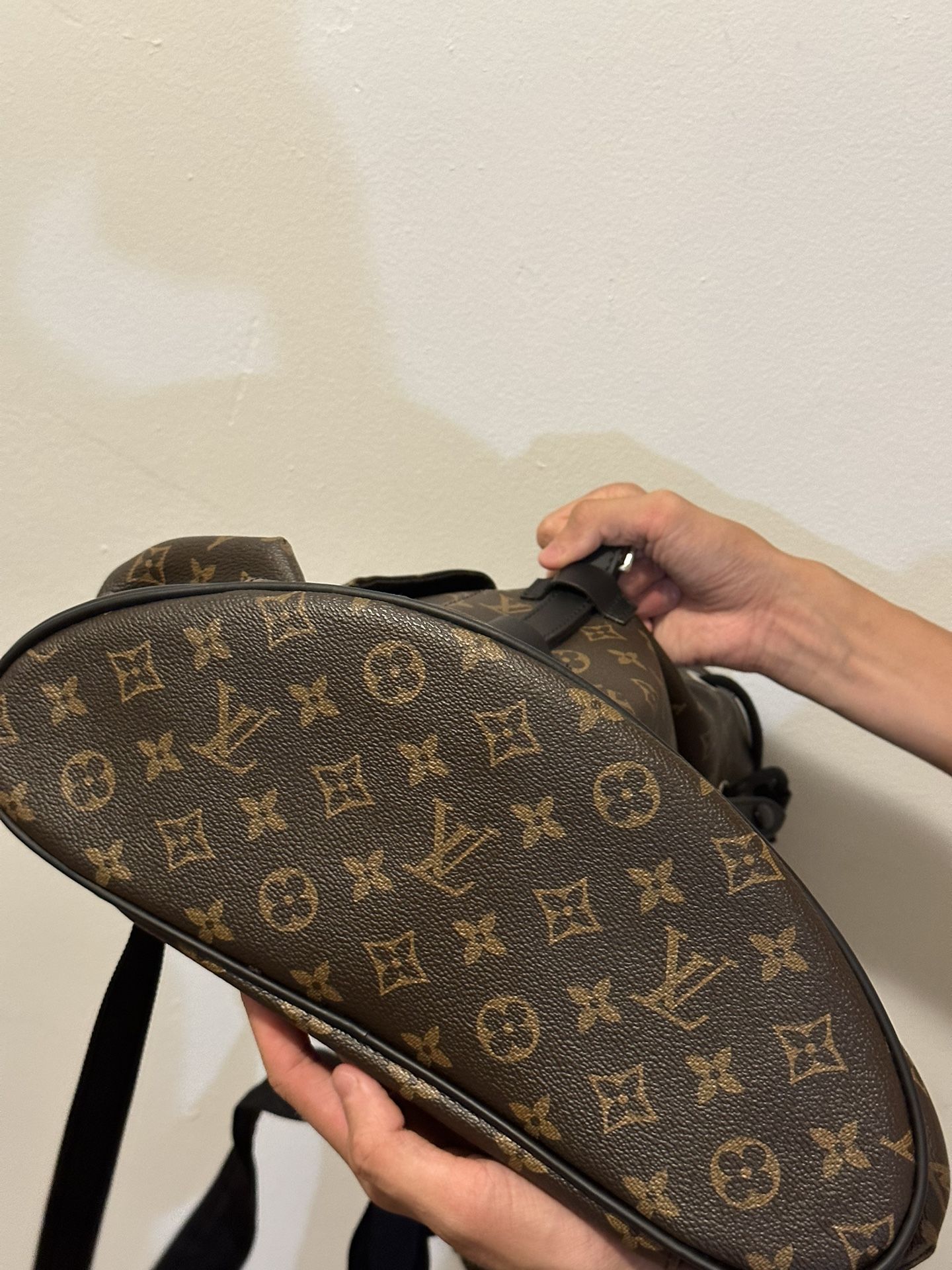 Authentic Louis Vuitton Belmont Bag for Sale in Lynbrook, NY - OfferUp