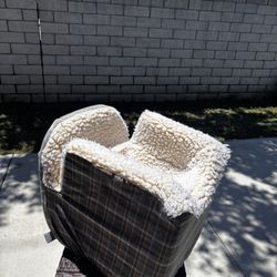 Small Elevated Dog Bed